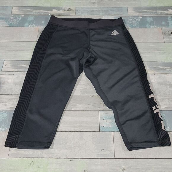 Adidas techfit Compression Legging Capris sz Medium - Picture 1 of 5
